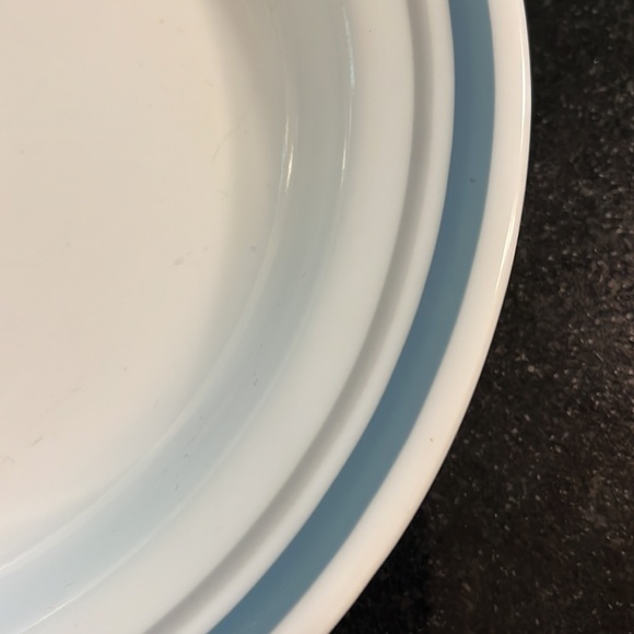 Corning Corelle "Indigo" Rimmed Cereal / Soup bowls. (Set of 2). - Picture 5 of 9